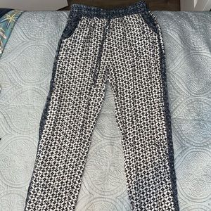 American Eagle Printed Joggers
